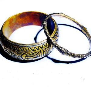 🐈🐈🐈Set of 2 brass bracelets